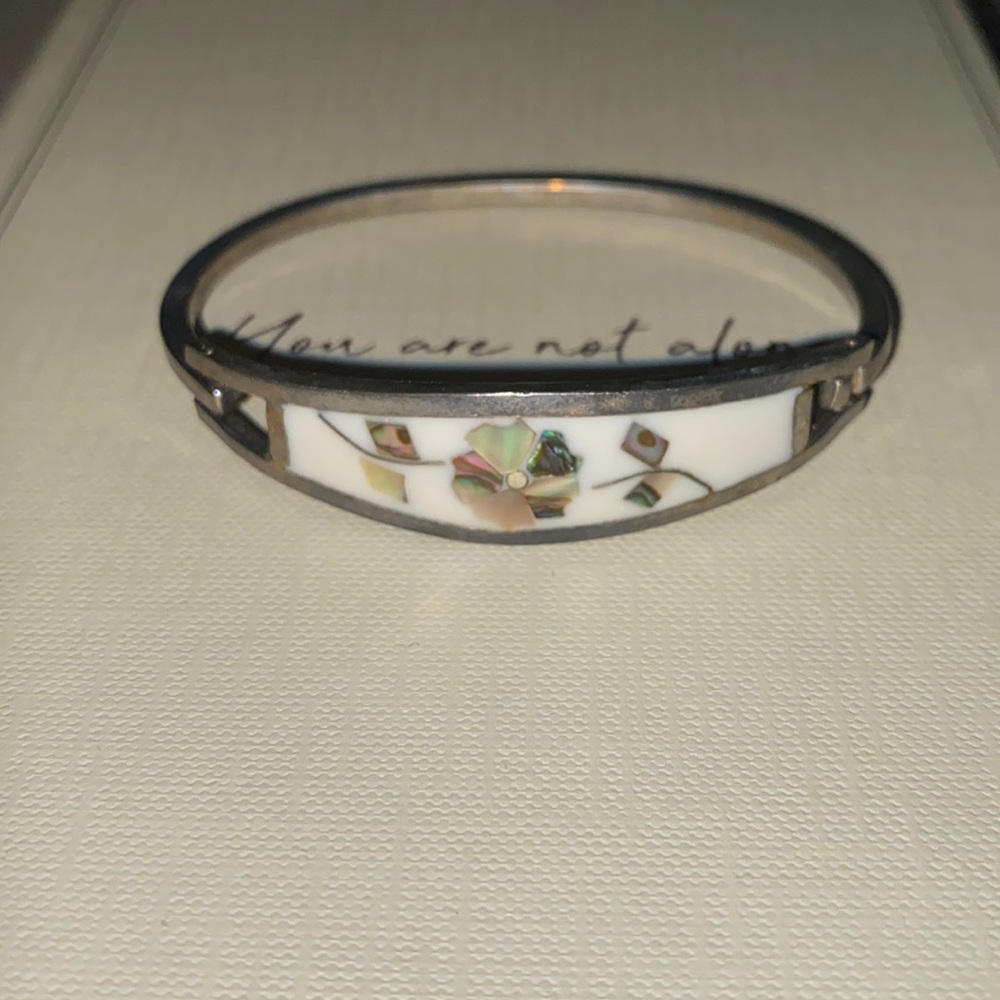 Floral bracelet